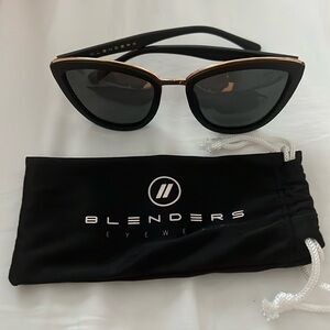 Blenders sunglasses
